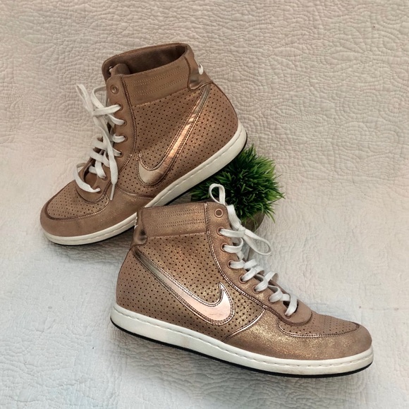rose gold nike high tops